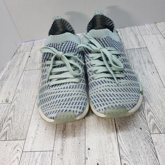 ADIDAS Boost Seafoam Green Slip On Active Shoes Womens Size 9 - Picture 3 of 8